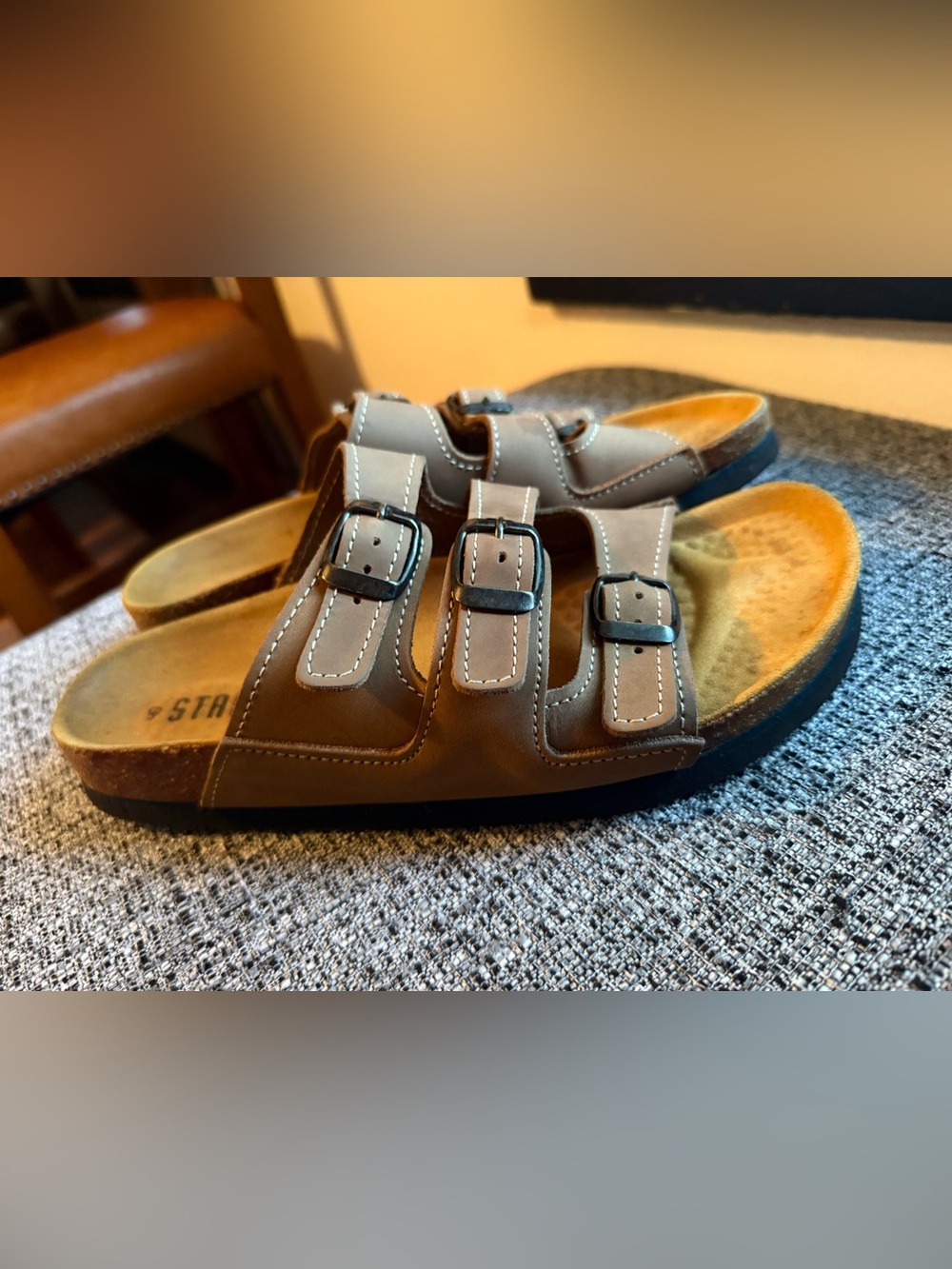 Women’s Triple Strap Buckle Sandals - Brown